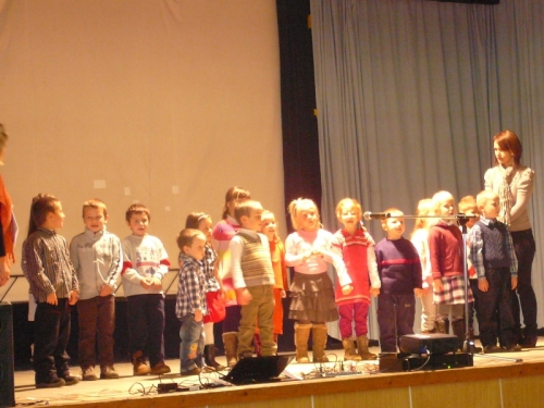 Úcta k starším - stretnutie s dôchodcami 11.11.2012
