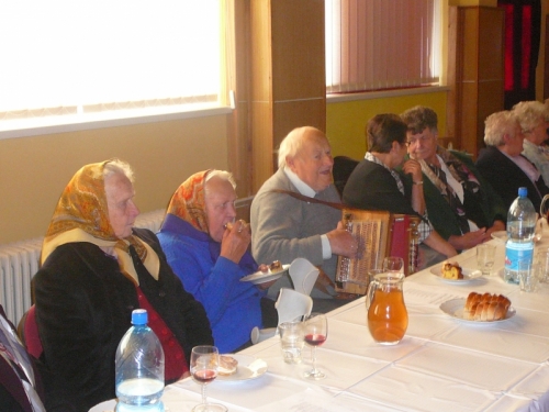 Úcta k starším - stretnutie s dôchodcami 11.11.2012