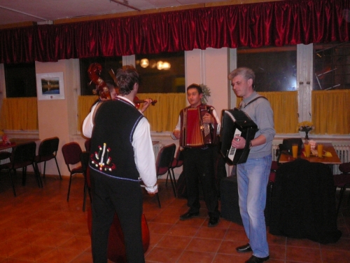 Úcta k starším - stretnutie s dôchodcami 11.11.2012