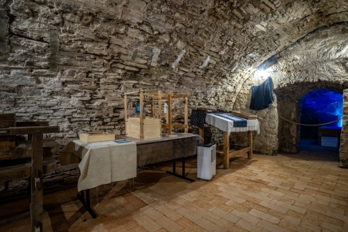 202604221528460.202604211145420-modrotlac