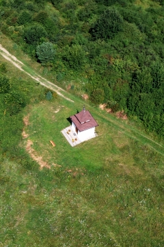Letecké zábery obce Chmeľnica - leto 2012
