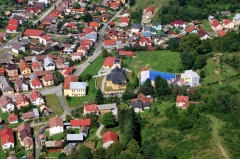 Letecké zábery obce Chmeľnica - leto 2012