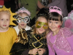 Fašiangový karneval detí a rodičov