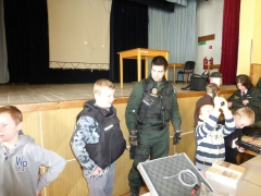 Zaujímavá beseda o práci policajtov – fotografia 44
