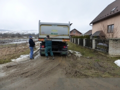 Starostka dnes riešila akútnu situáciu na IBV pri trati – fotografia 18