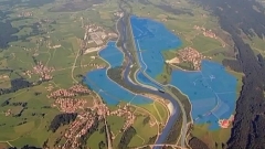Projekt protipovodňovej ochrany Hochwasserschutz Obere Iller - polder Weidachwiesen – fotografia 2