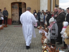 Požehnanie veľkonočných jedál v Chmeľnici – fotografia 6
