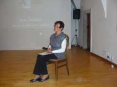 Marta Krafčíková v Koncertnej sále Galérie umelcov Spiša – fotografia 1