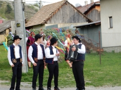 Fotografia: Stavanie mája 30.4.2015