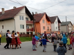 Fotografia: Stavanie mája 30.4.2015