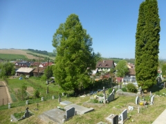 Chmeľnický cintorín opeknel – fotografia 3