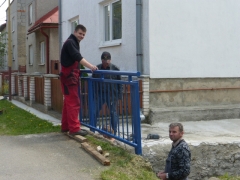 Nové zábradlia pre obec, sponzorský dar od firmy Neupauer s.r.o. – fotografia 33
