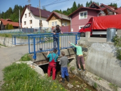 Nové zábradlia pre obec, sponzorský dar od firmy Neupauer s.r.o. – fotografia 20