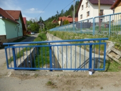 Nové zábradlia pre obec, sponzorský dar od firmy Neupauer s.r.o. – fotografia 8