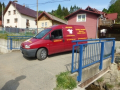 Nové zábradlia pre obec, sponzorský dar od firmy Neupauer s.r.o. – fotografia 15