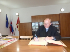Otec biskup Mons. František Rabek navštívil našu obec – fotografia 21