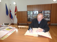 Otec biskup Mons. František Rabek navštívil našu obec – fotografia 17