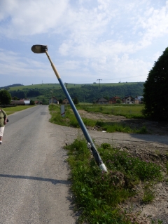 Vandali ničili v Chmeľnici všetko, čo im prišlo do cesty – fotografia 1