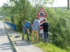 Opravovali, čo v opilosti pokazili – fotografia 1
