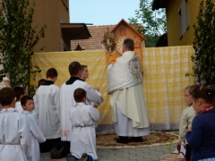 Fotografia: Božie telo - oltáriky-procesia