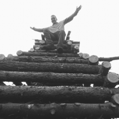 Mladí z Chmeľnice obnovili tradíciu Jánských ohňov – fotografia 17