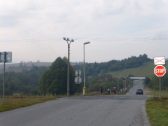 Dnes sme začali  rekonštrukciu verejného osvetlenia pred vstupom do obce – fotografia 6