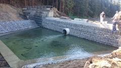 Prevencia proti povodniam na potokoch, ktoré sa vlievajú do rieky Poprad – fotografia 10