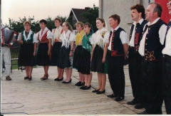 Spomienka na spevácku skupinu JUGEND 1995-2005 – fotografia 9