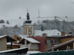 Výkyvy počasia. Včera slnečno a dnes sneh – fotografia 7