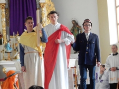 Krížová cesta na Veľký piatok 2016 v Chmeľnici – fotografia 16