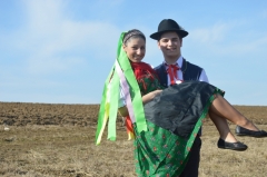 Fotografia: Naša mládež v kroji