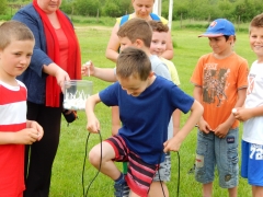 Deň plný prekvapení pre deti v Chmeľnici – fotografia 16