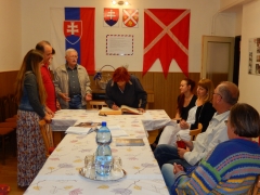 Príbuzní vdp. Štefana Putanku navštívili Chmeľnicu – fotografia 1