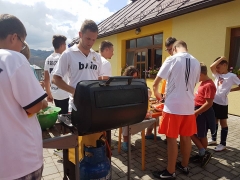 Chmeľnickí miništranti zahviezdili. Vyhrali nad Toporcom, Forbasmi aj Plavnicou – fotografia 13