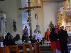 Sviatosť birmovania v Chmeľnici vyslúžil spišský biskup J. E. Mons. ThDr. Štefan Sečka, PhD. – fotografia 6