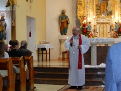 Sviatosť birmovania v Chmeľnici vyslúžil spišský biskup J. E. Mons. ThDr. Štefan Sečka, PhD. – fotografia 34