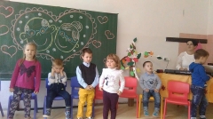 Babky a dedkovia máme Vás veľmi radi! – fotografia 16