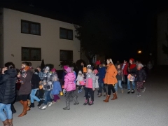 Lampášovým sprievodom sme otvorili Rok sv. Martina v našej farnosti – fotografia 21