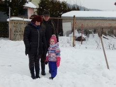 Ľadová plocha v Chmeľnici je pripravená.  Chmeľničania obúvajte ľadové korčule! – fotografia 1