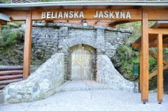 Prázdninovú stredu strávili  naše deti v Belianskej jaskyni – fotografia 7