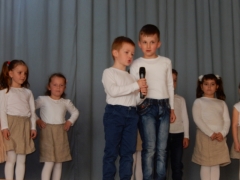 Deň matiek 2017 - Materská láska je fontána, ktorej prameň nikdy nevyschne – fotografia 188