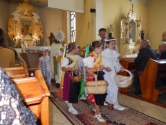 Procesia na sviatok Božieho tela a krvi, Chmeľnica 15.06.2017 – fotografia 78