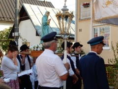 Procesia na sviatok Božieho tela a krvi, Chmeľnica 15.06.2017 – fotografia 41