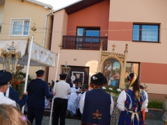 Procesia na sviatok Božieho tela a krvi, Chmeľnica 15.06.2017 – fotografia 40