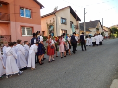Procesia na sviatok Božieho tela a krvi, Chmeľnica 15.06.2017 – fotografia 20
