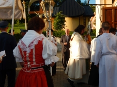 Procesia na sviatok Božieho tela a krvi, Chmeľnica 15.06.2017 – fotografia 24