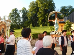 Procesia na sviatok Božieho tela a krvi, Chmeľnica 15.06.2017 – fotografia 25