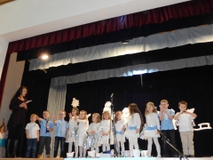 Vianočný program venovali svojim rodičom a starým rodičom – fotografia 33