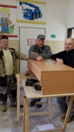 Namontovali nové skrinky v MŠ – fotografia 1