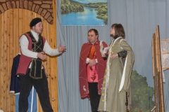 Premiéra divadelného predstavenia: “Devínsky šašo a jeho chovanica“ spríjemnila Veľkonočnú nedeľu – fotografia 8